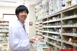徳永薬局 株式会社の先輩薬剤師 薬学生のための就職情報サイト 薬キャリ1st 22